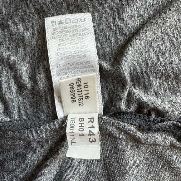 Reebok Women's Legend Graphic Shirt Sea Fog Heather Short Sleeve - Picture 7 of 7